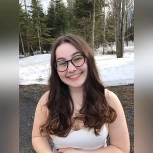 Meet your Posher, Léonie